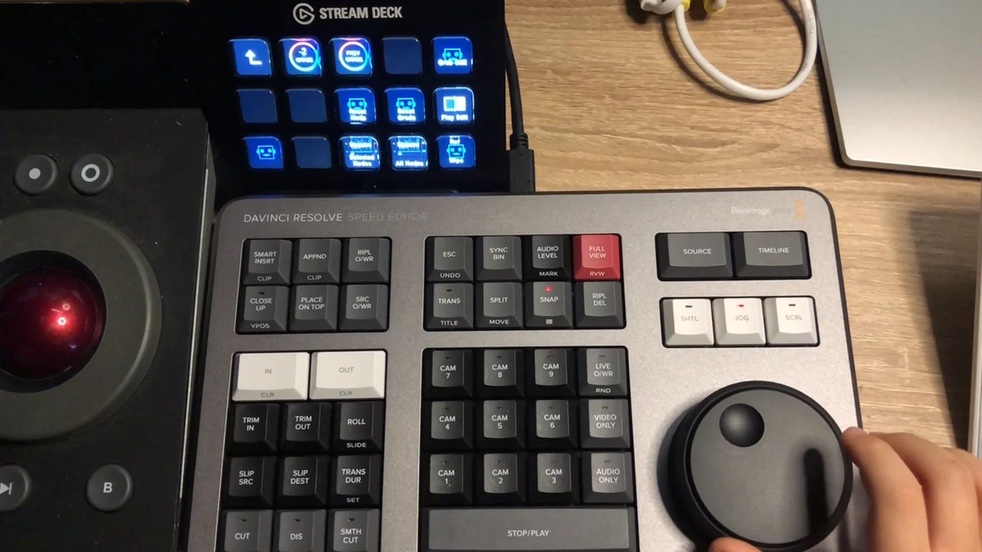 Unboxing The Blackmagic Design DaVinci Resolve Speed Editor