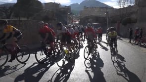 200 participants a la primera cursa ciclista de la temporada