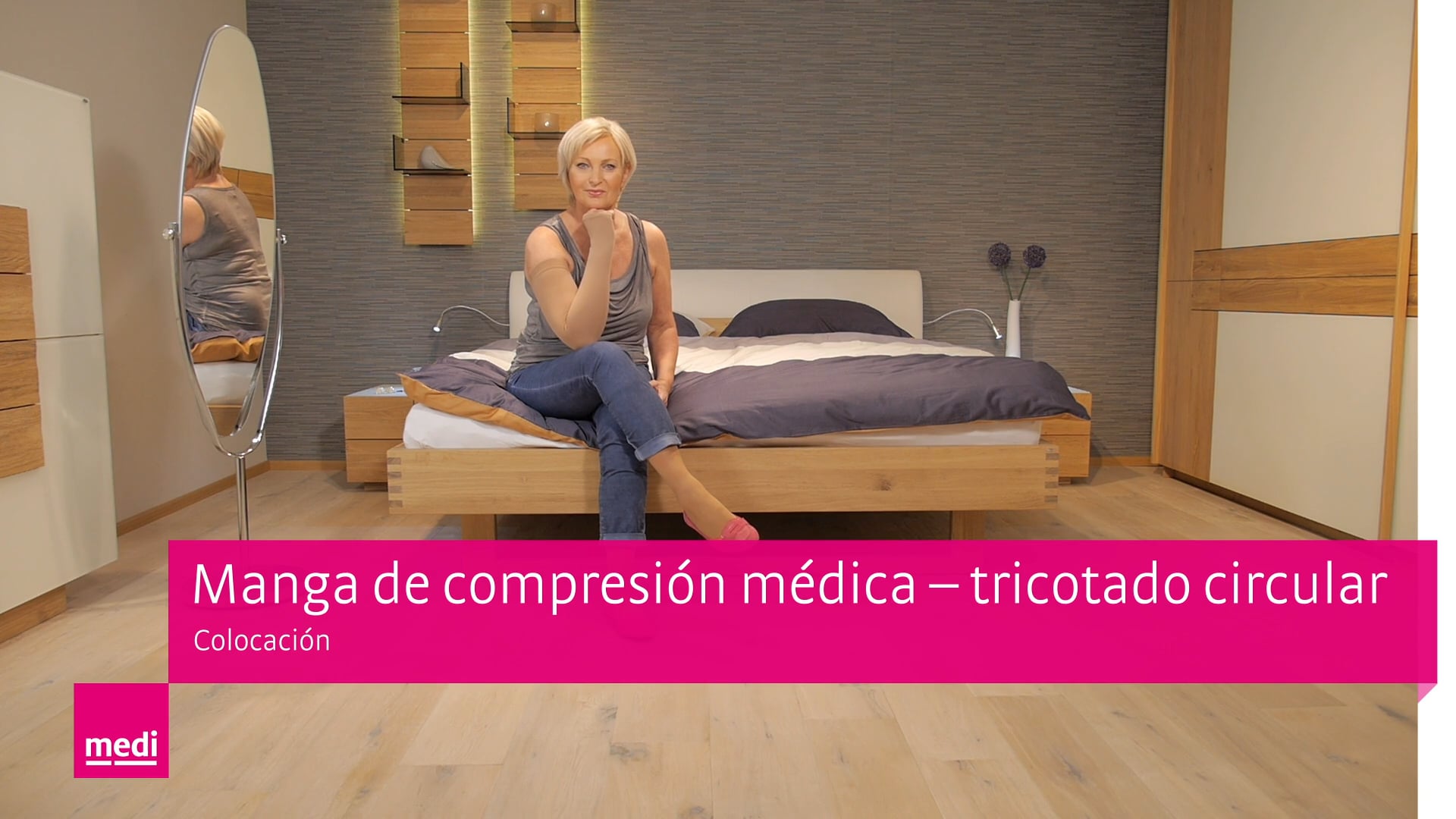 Colocación de una manga de compresión médica de tricotado circular