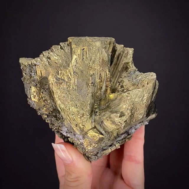 Chalcopyrite (1 kilo crystals!)