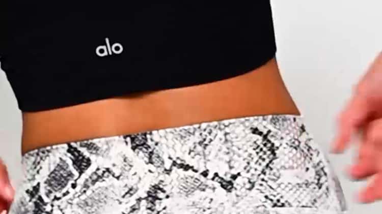 Alo Yoga Offset Bralette Black on Vimeo