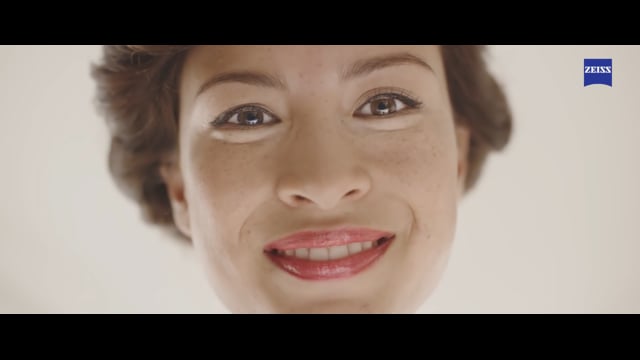 deVine Voices Native Italian Male Voiceover ZEISS Commercial