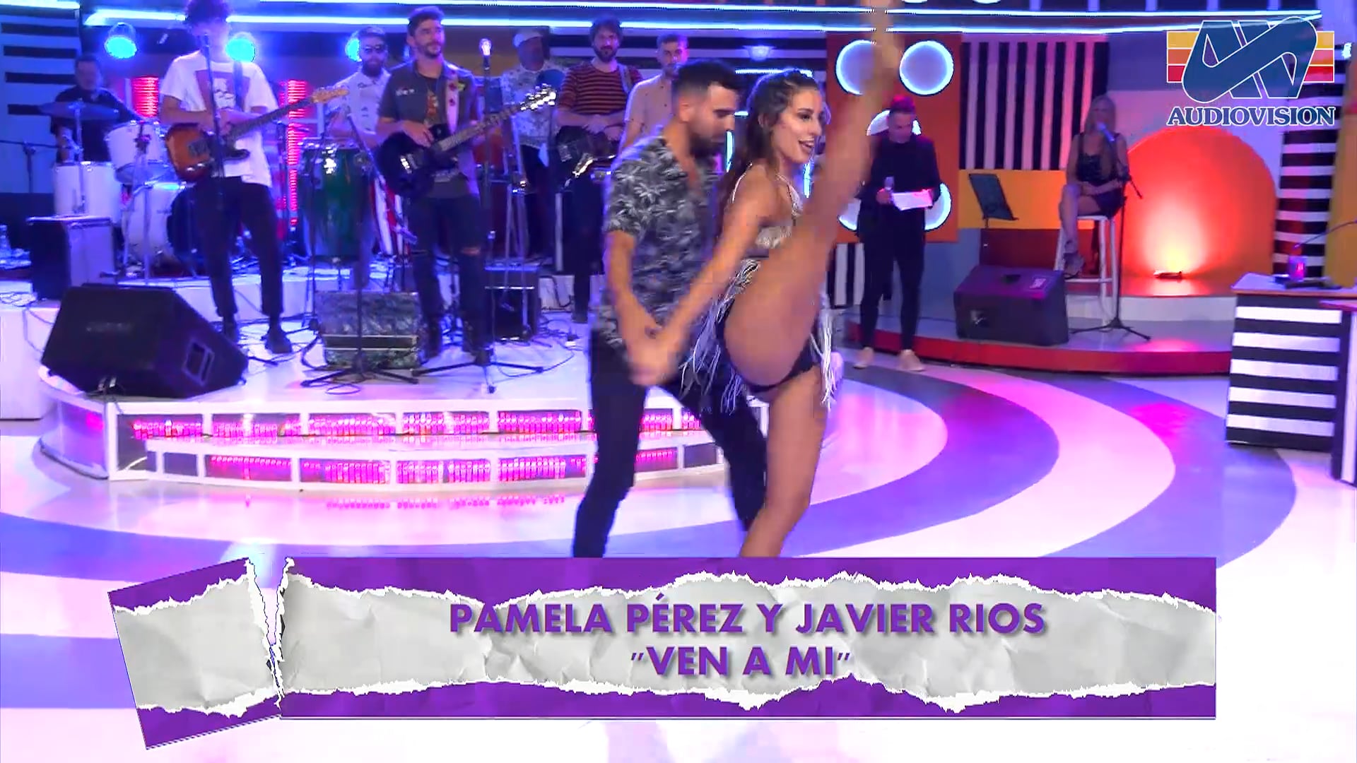 PAMELA PERES Y JAVIER RIOS - PAREJA DE BAILE