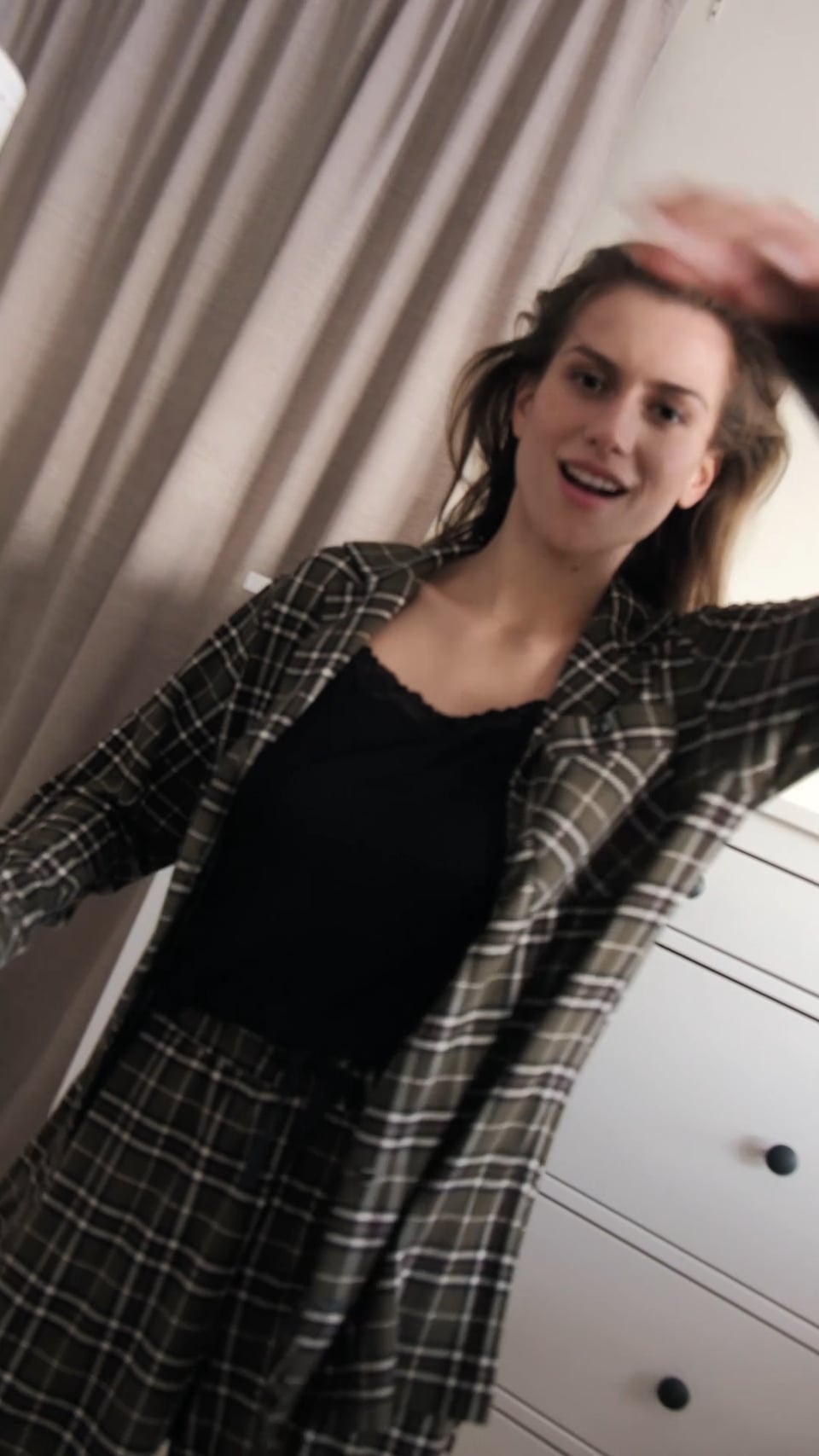 Dress and guitar, vertical video