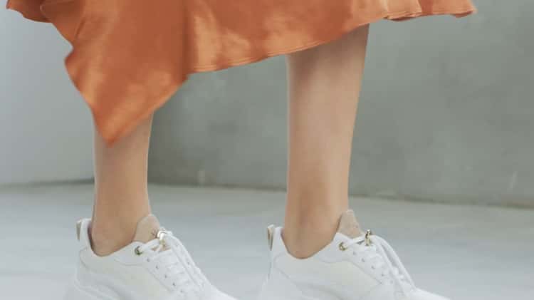 Celina Jess VIA VAI sneakers on Vimeo