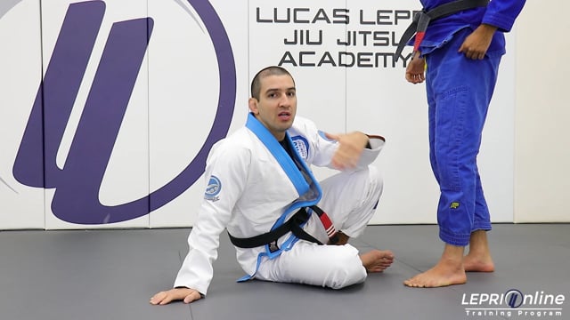 De la Riva with Lasso Control to Omoplata Attempt to X Guard Sweep Variation