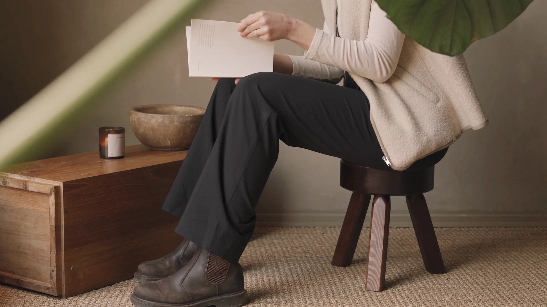 AML Stool Dark Pine - Nature-Inspired Seating | FRAMA