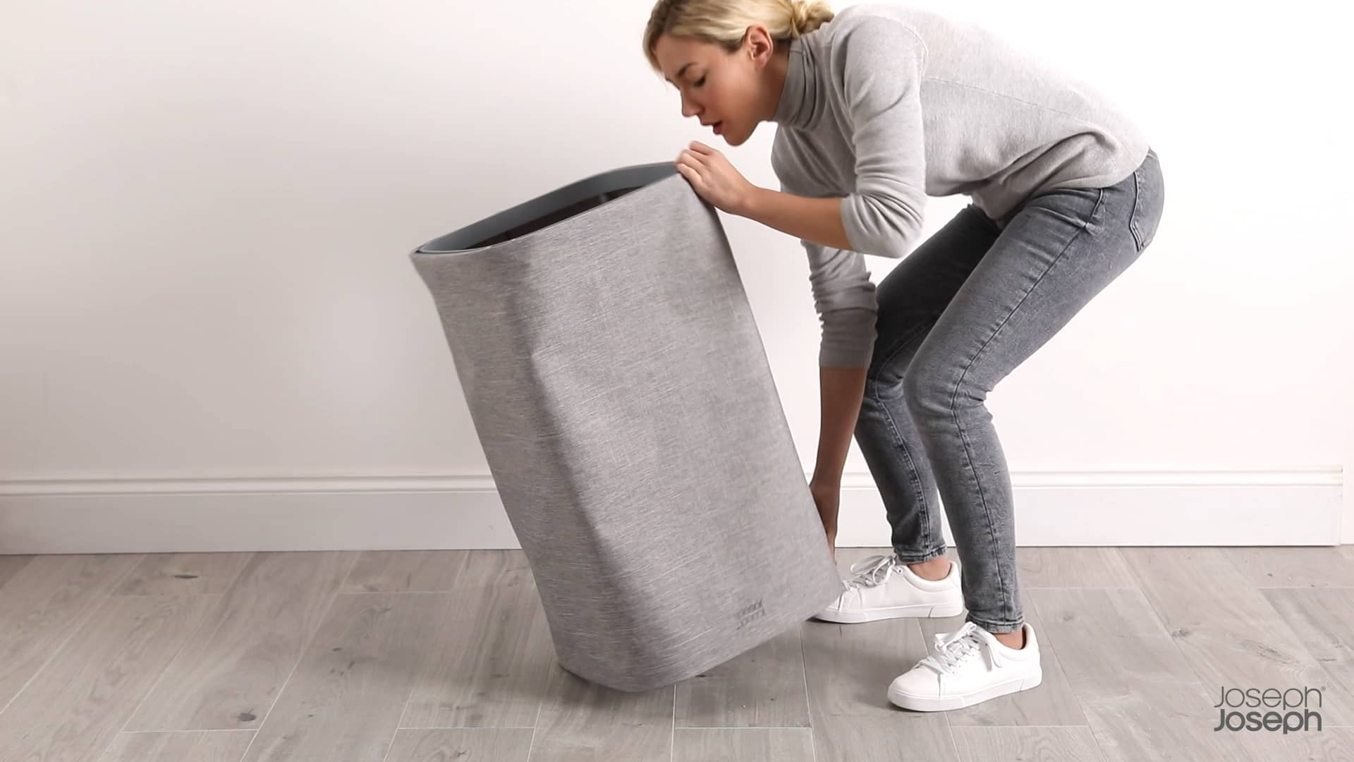 Joseph Joseph Tota Laundry Separation Basket Assembly on Vimeo