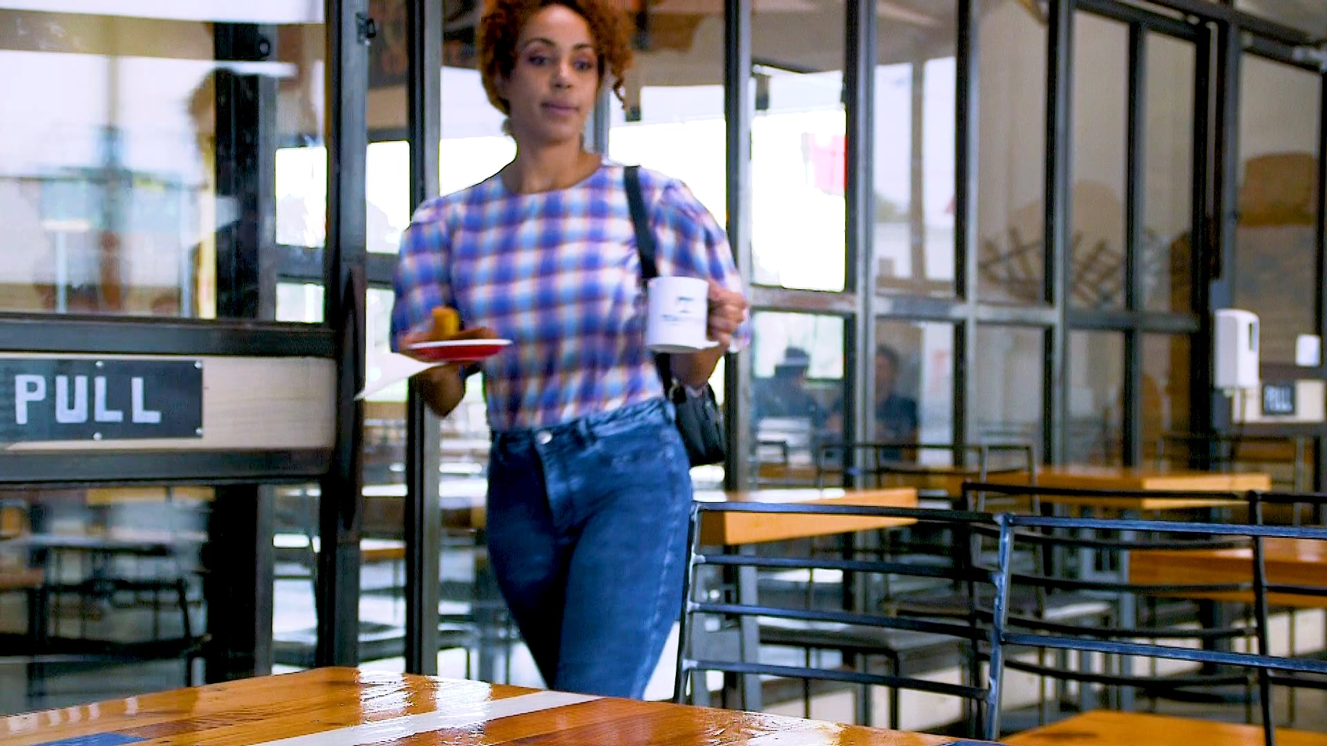 Swipe Right - Ep. 001