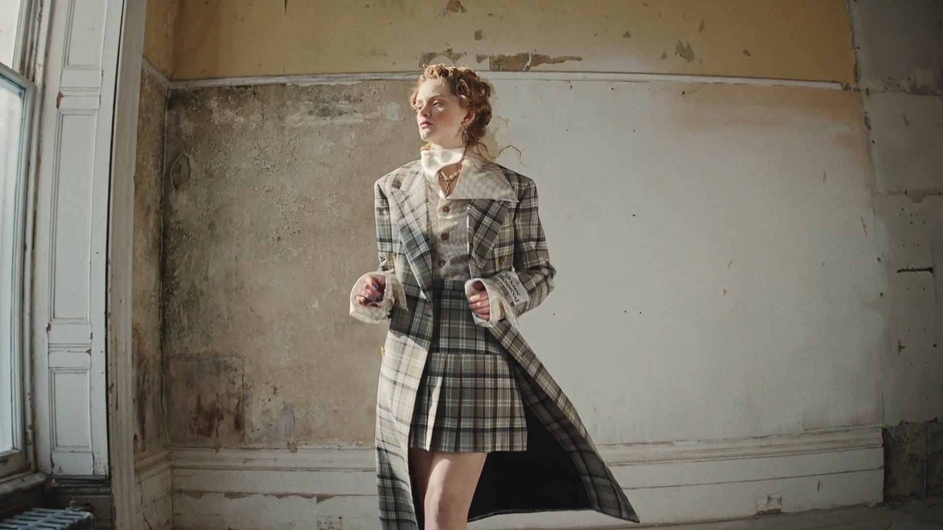 Vivienne Westwood | Autumn Winter 21/22 Spot 2