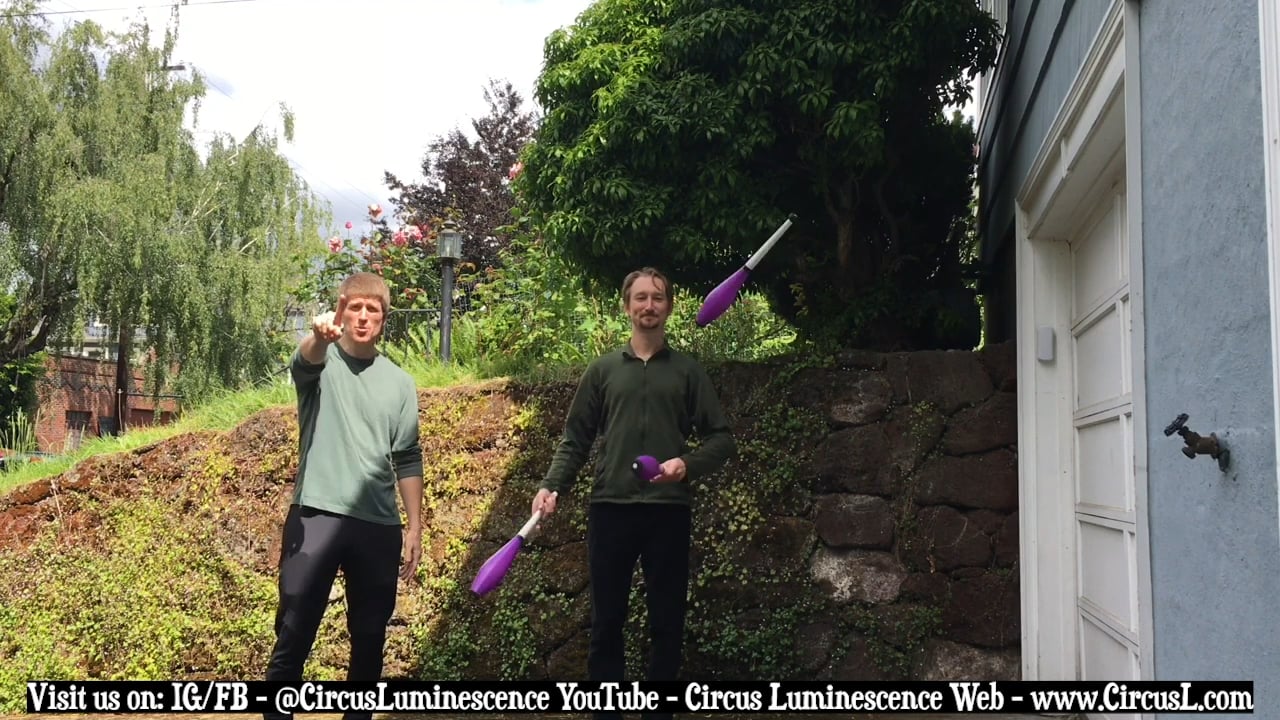 Partner Juggling Tutorial Takeouts 1.mp4 on Vimeo