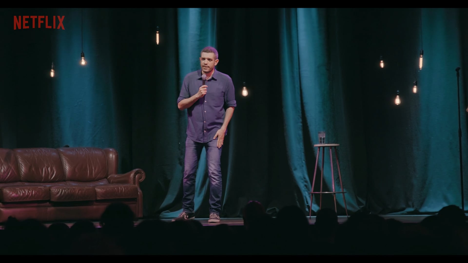 NETFLIX Francesco De Carlo standup comedy