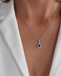 Vidéo: Collier Pendentif Saphir et Diamant Chaine Argent 925 incluse 1.55grs