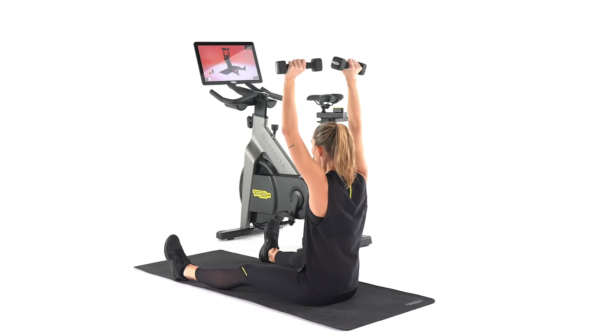 Technogym discount recumbent bike