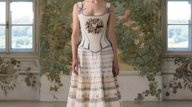Lena Hoschek SS21 - Runway Look - Marie Antoinette Couture Corset, Opulence  Ribbon Skirt ceremony on Vimeo