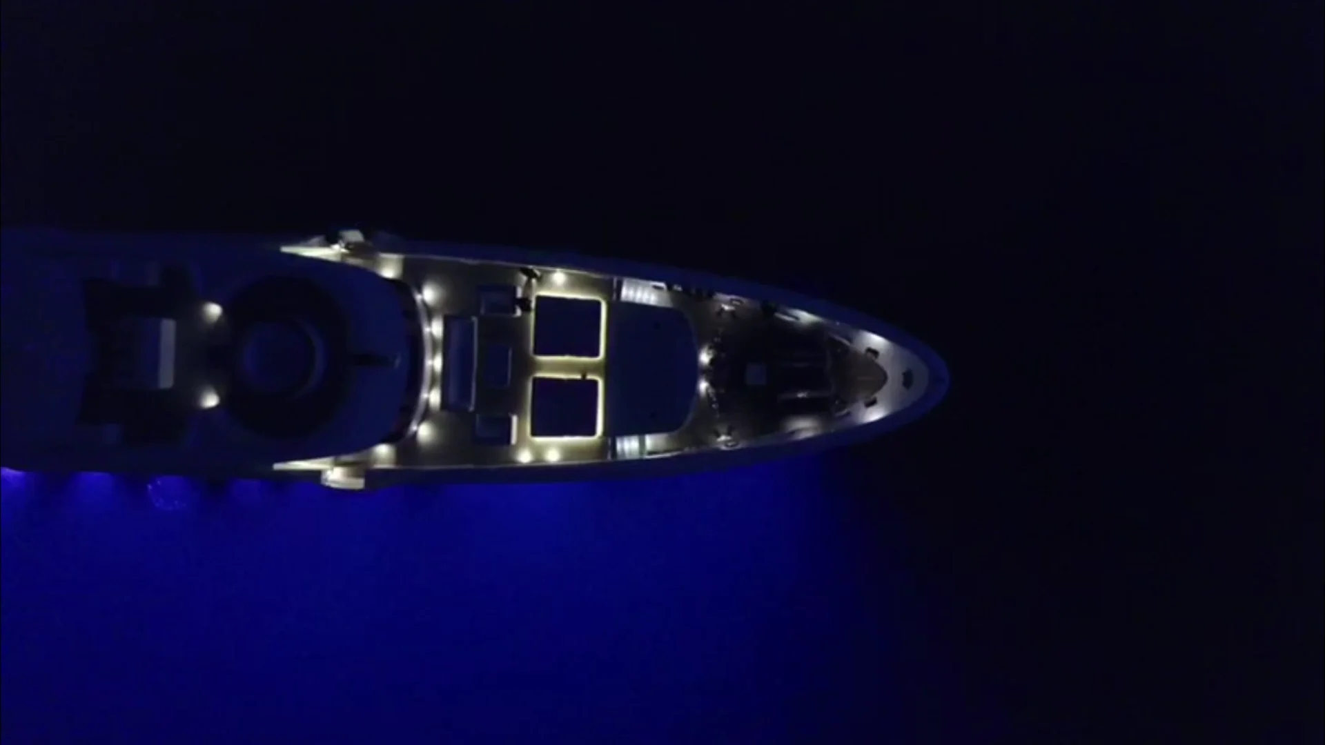 superyacht underwater lights