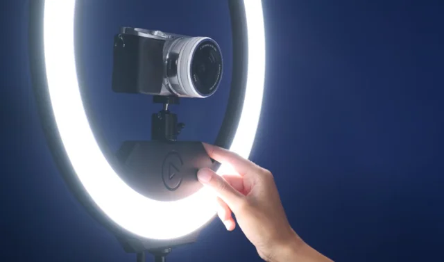 Ring light MOBILITY LAB trépied avec LED / Vlog