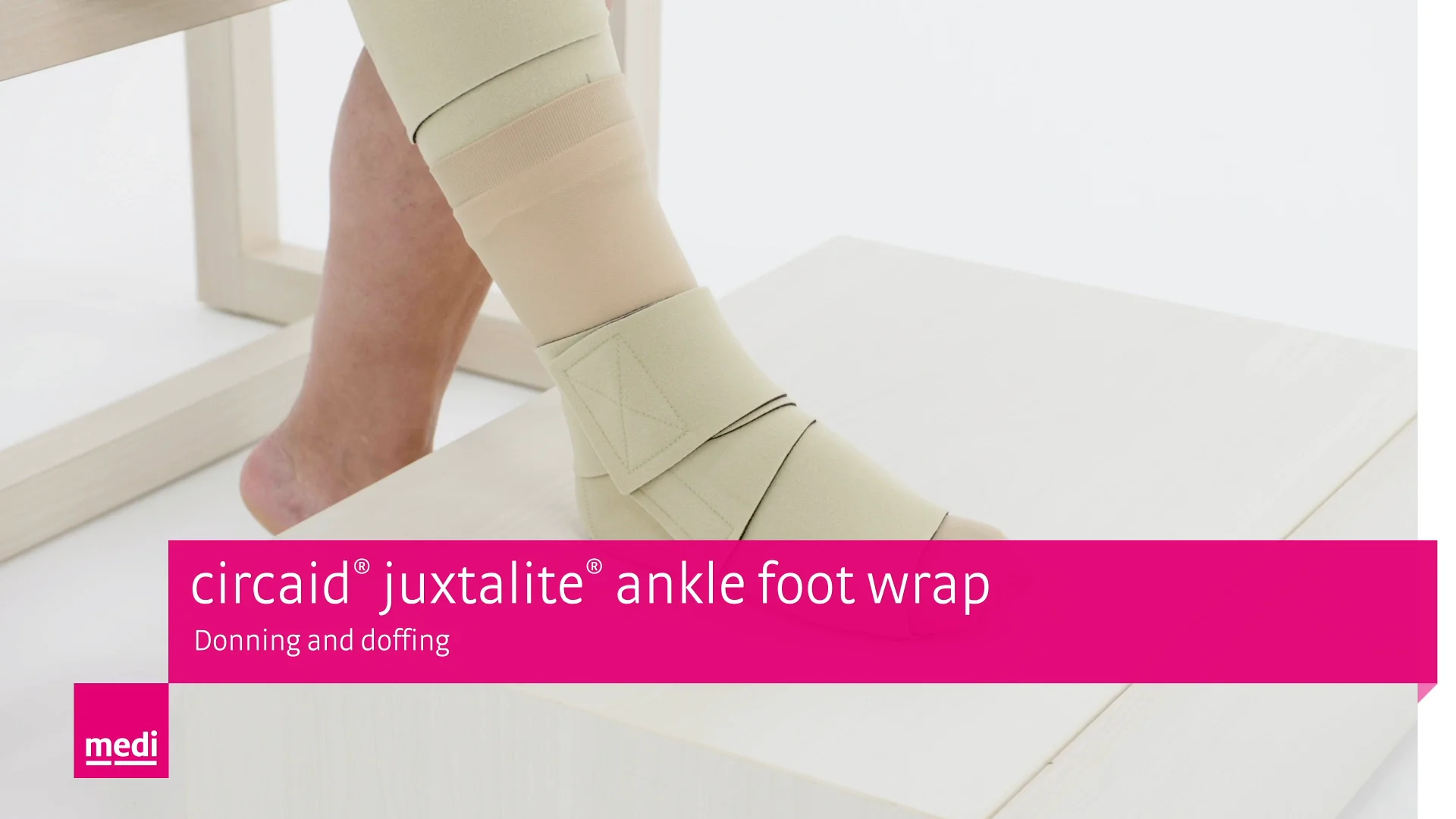 CircAid Juxta-Fit Interlocking Ankle-Foot Wrap