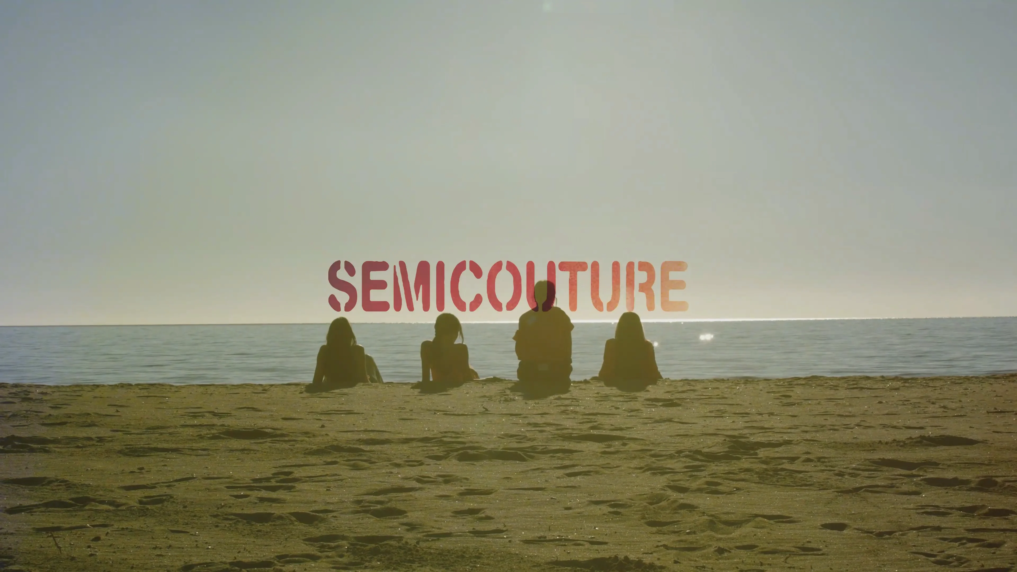 SEMICOUTURE | home