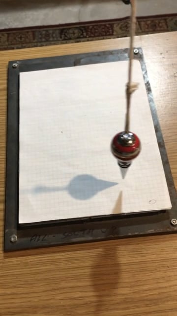 Pendulum over magnet IMG_5823.mov on Vimeo