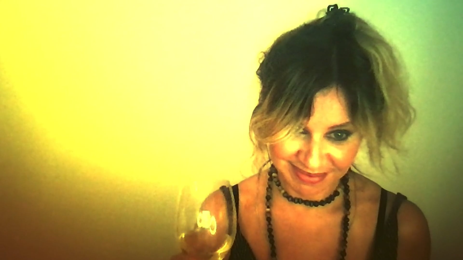 Suze ...is worried .  ---CIMI"S SELF-TAPE FOR INDUSTRY CLASS