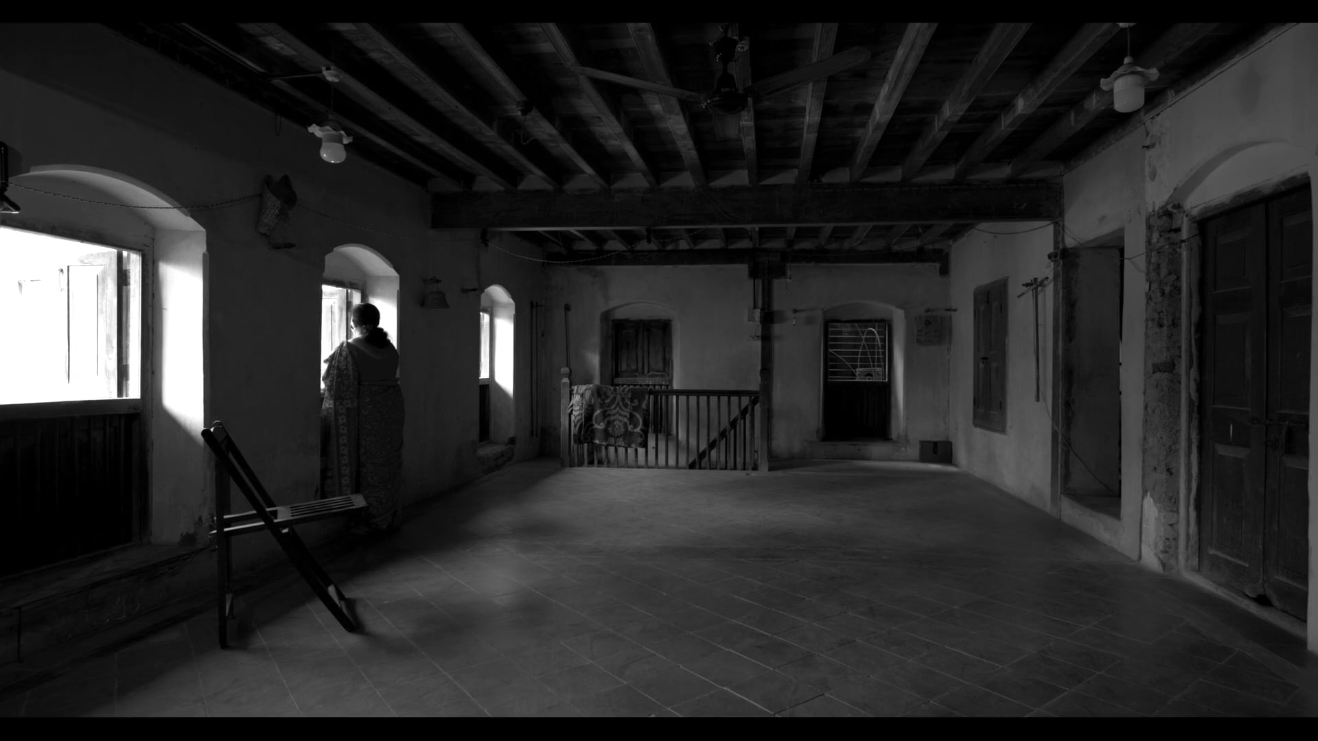 28s TVC Village Women HD
