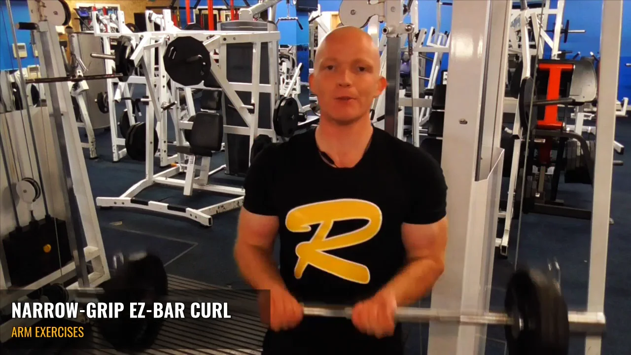 Narrow grip EZ bar Curl