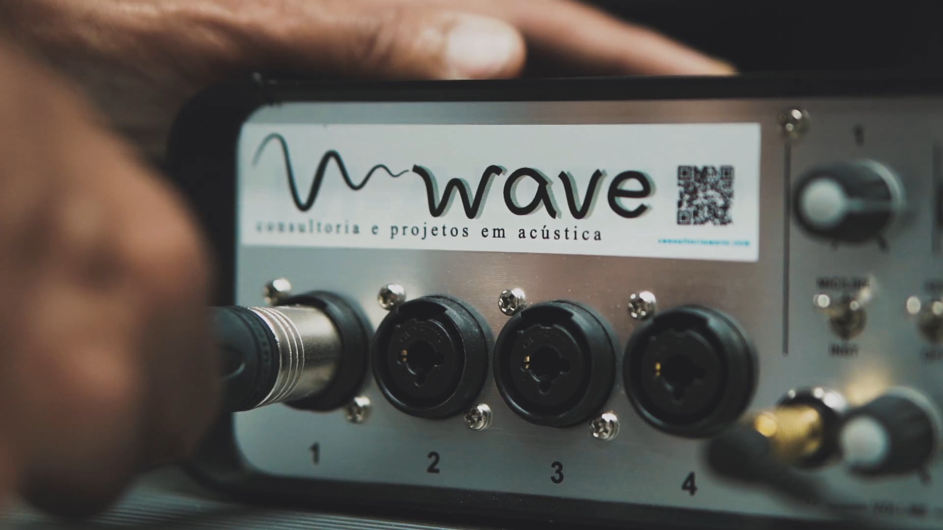 VIDEO CASE_WAVE CONTURORIA