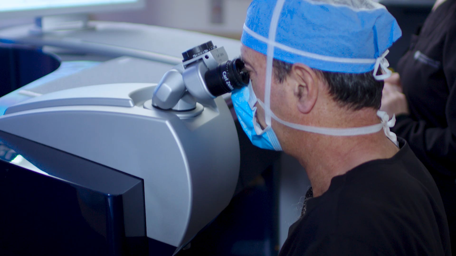 Dr. Kerry Solomon Thinking Lasik