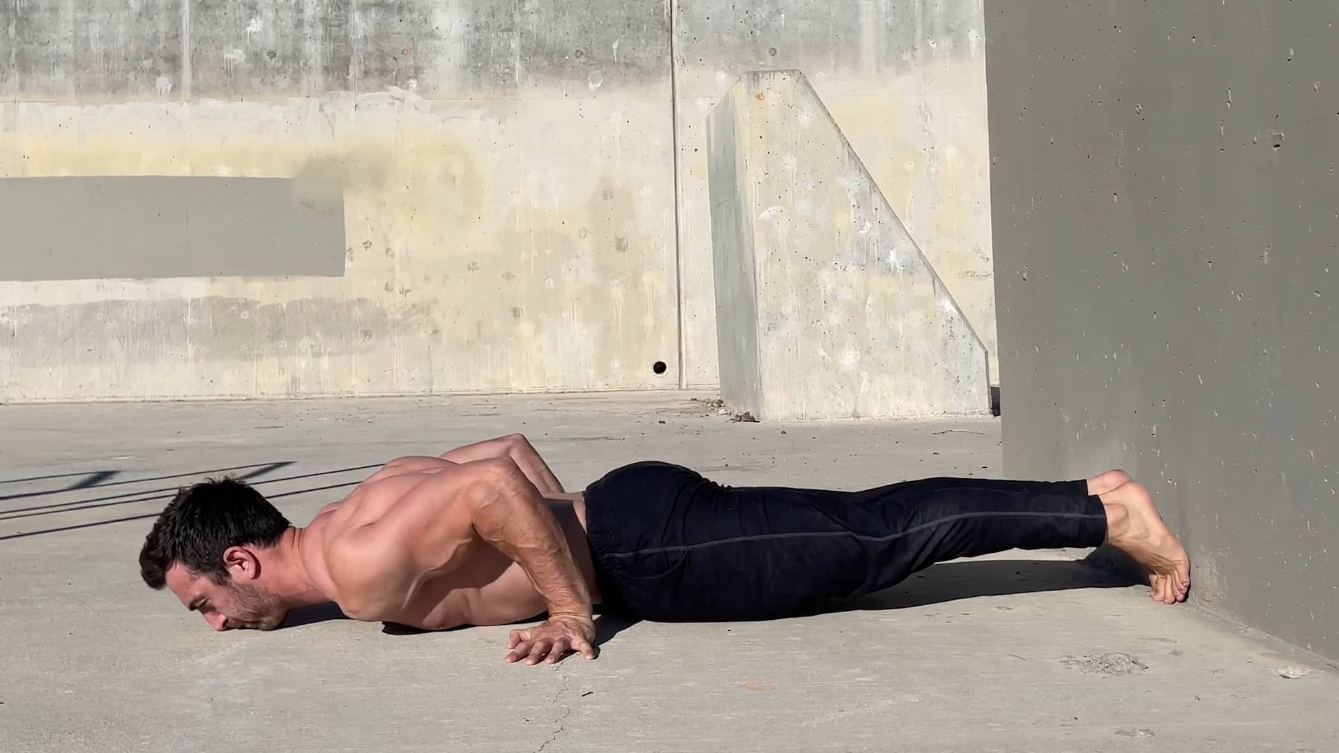 Pseudo Planche Push-ups on Vimeo