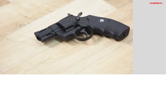GAMO PR725 vs Colt python 357 co2 revolver comparison video 