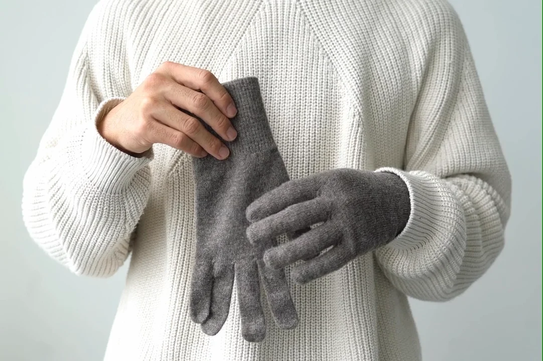 [GOCORI] 韓国☆SHORT KNIT GLOVES 全2色 GOCORI] 韓国☆SHORT KNIT GLOVES 全2色 (手袋) 89745008【BUYMA】