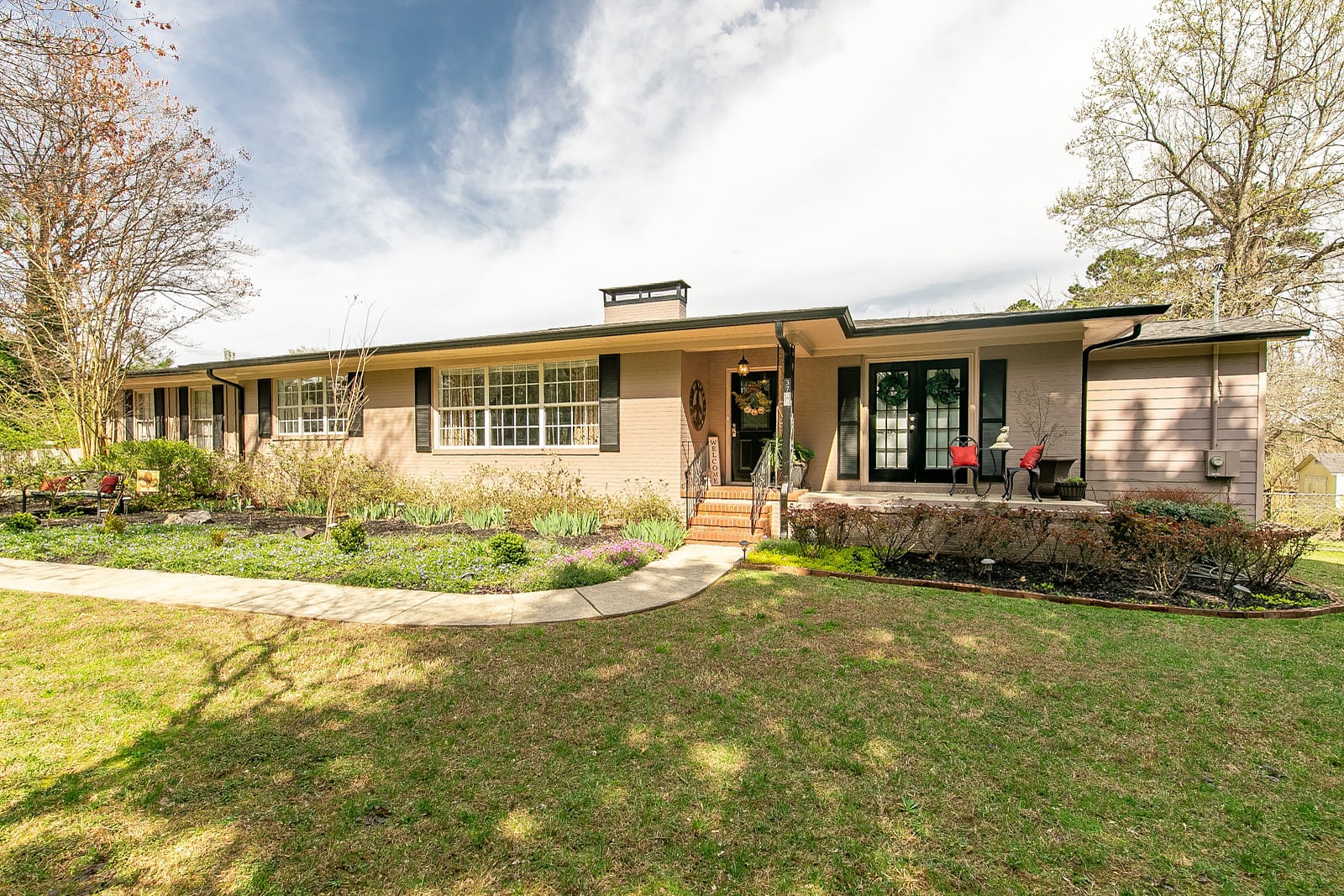 3788 Acworth Due West Road on Vimeo