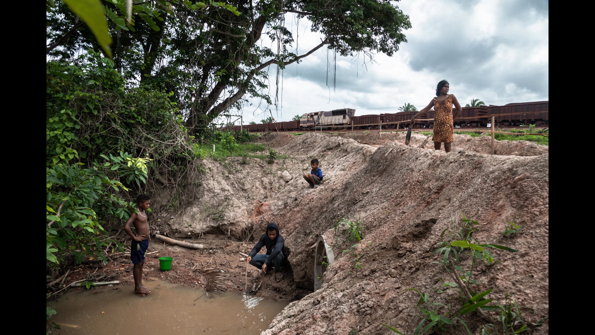 Subiu a Construção Como Se Fosse Muro