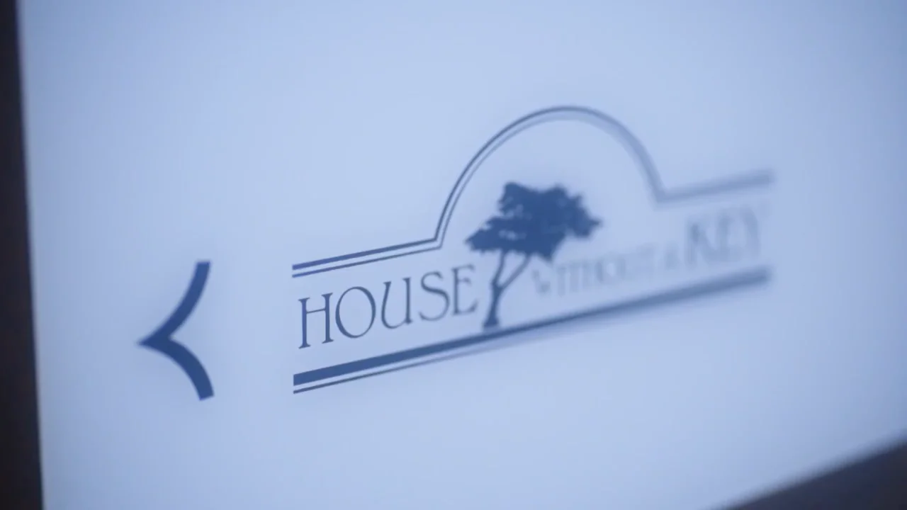 【GLOWNY】24F/W★ HOUSE WITHOUT A KEY HOUSE WITHOUT A KEY, Honolulu - Waikiki - Menu, Prices