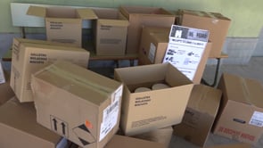 Alumnes de l'Institut han organitzat un recapte d'aliments