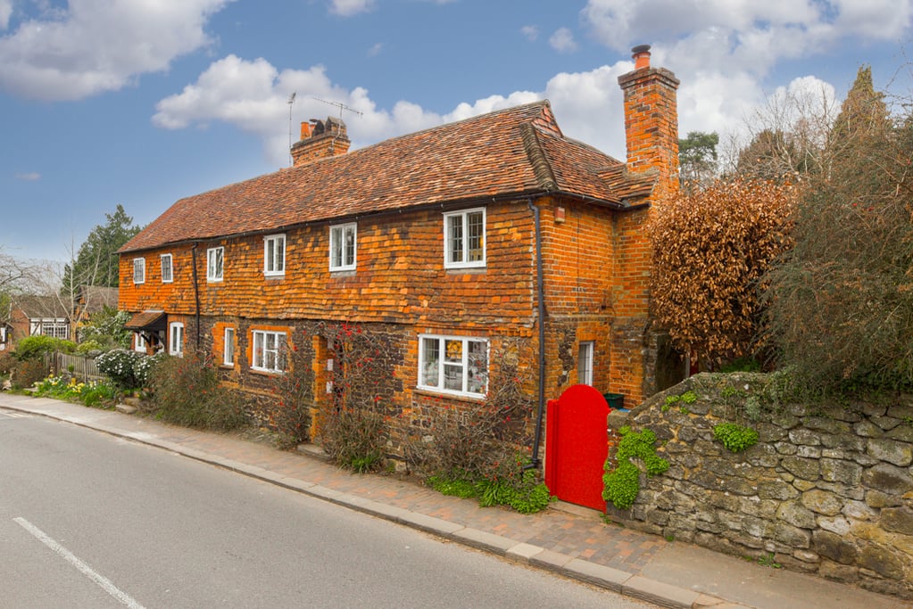 Sandridge, High Street, Limpsfield, Surrey.mp4 on Vimeo