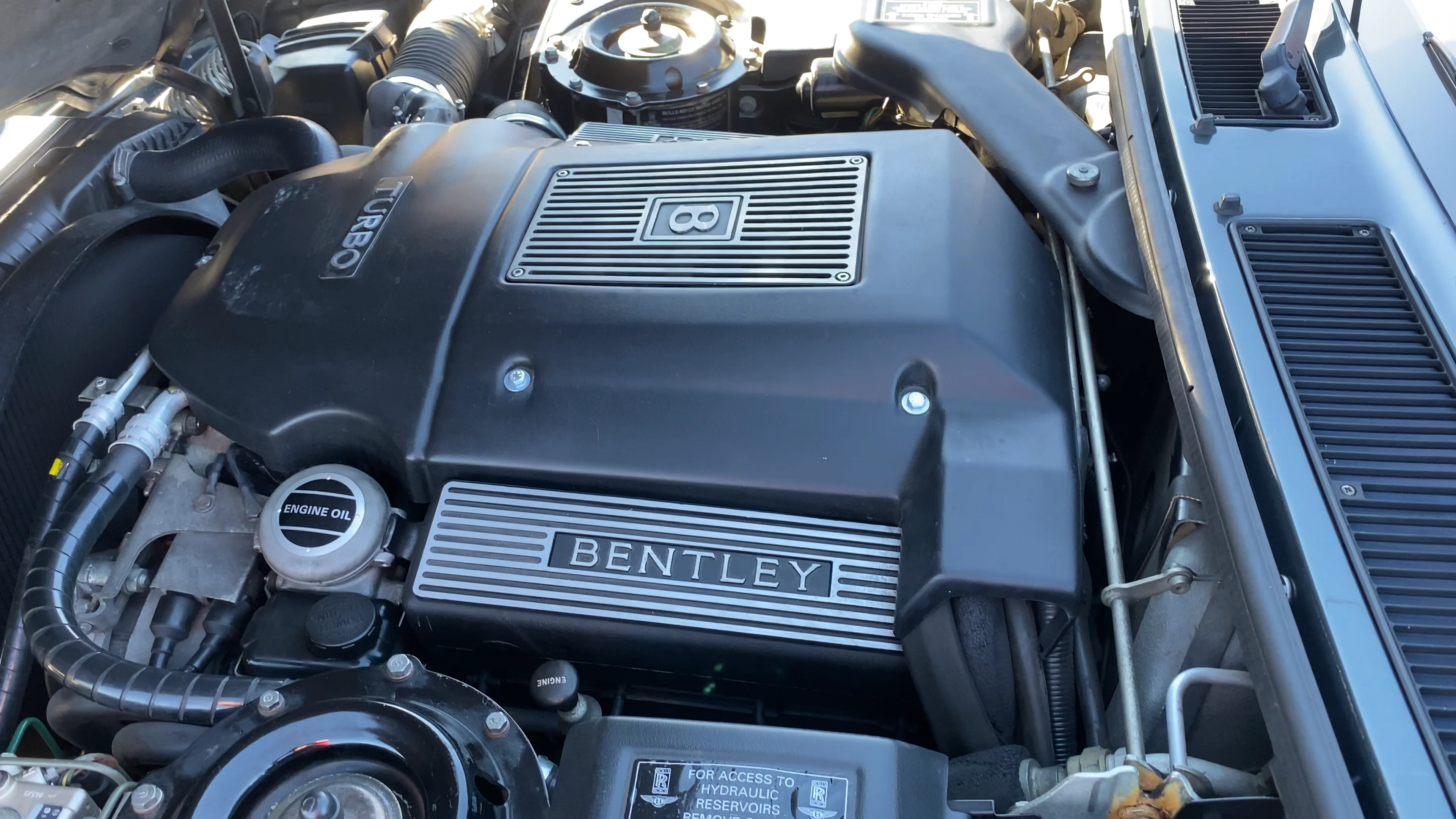 1994 Bentley Turbo R Engine Running Cars&Bids on Vimeo