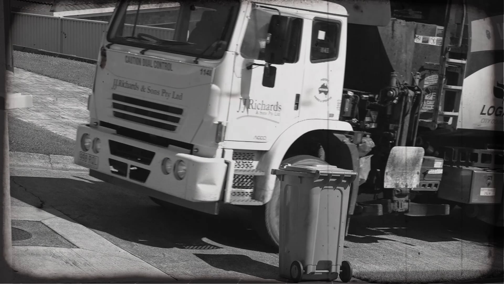 How to clean your bin (silent movie)