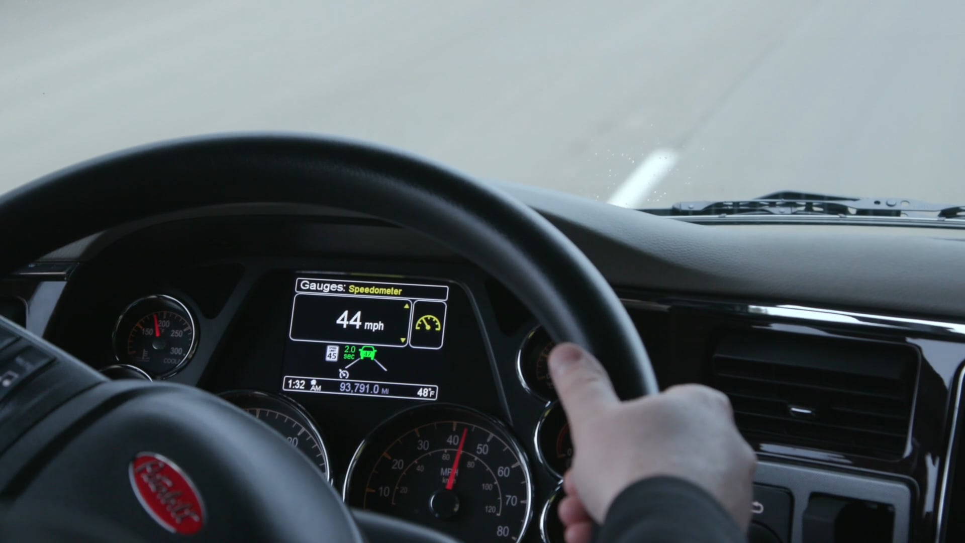 Peterbilt 579 Adaptive Cruise Control on Vimeo