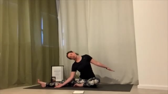 Prenatal Forrest Yoga // Beginner Class // 60 min