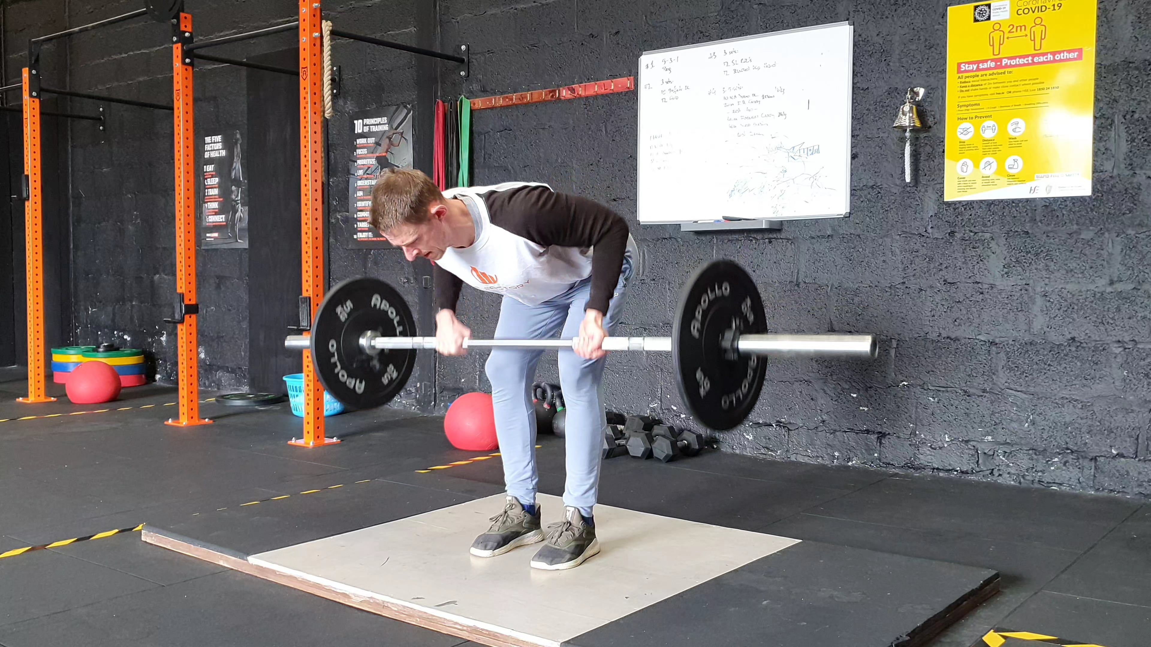 Mixed Grip Pendlay Row on Vimeo