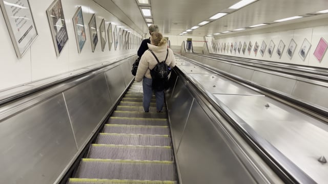 Dolphin Mall movie theater escalator 4k, Stock Video