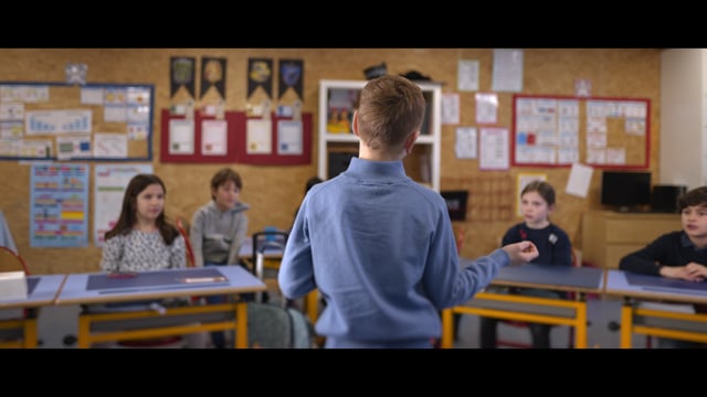 deVine Voices Native French Female Voiceover Mont-Olivet Commercial