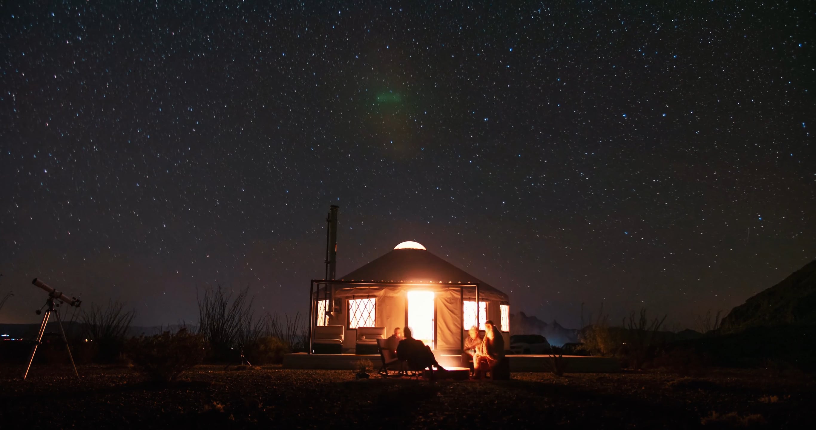Curated visual reference: Picture Idea: Off Grid Luxury Yurt Near Big Bend