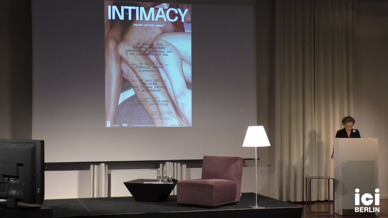 Introduction by Eva Geulen