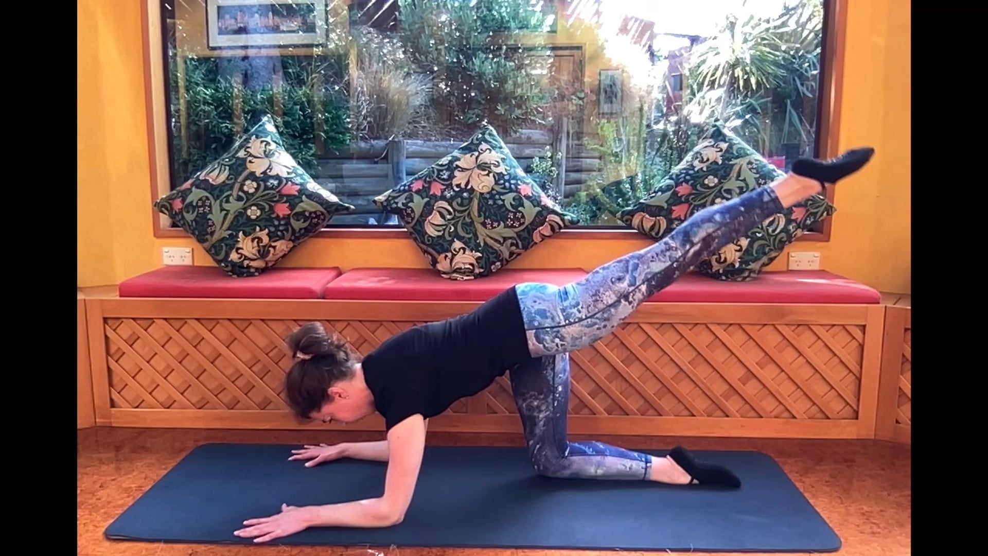 15min Pilates Flow