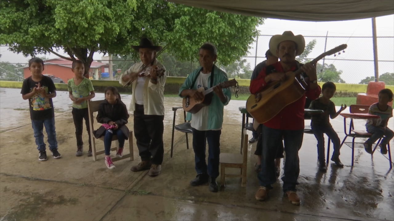 El Club de la Galaxia en Ilamatlán