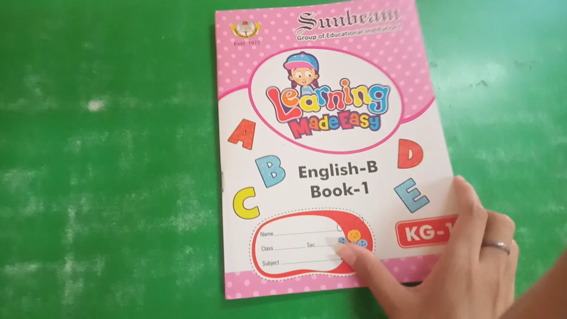 KG-1 English LME A to Z letters pgs no-1, 2