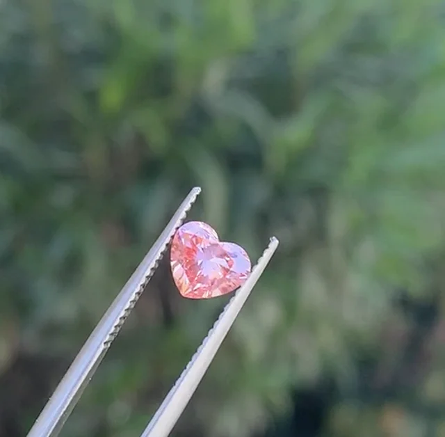 Gorgeous 1ct (.99ct) Heart Shaped Fancy Pink Lab Grown Diamond